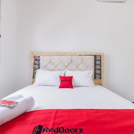 מלון Reddoorz Near Terminal Bubulak בוגור מראה חיצוני תמונה